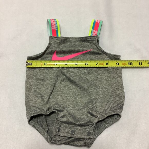 Nike‎ Dri-Fit Gray Baby Girl Bathing Suit Swimsuit Pink Swoosh Size 3 Months - Picture 8 of 9